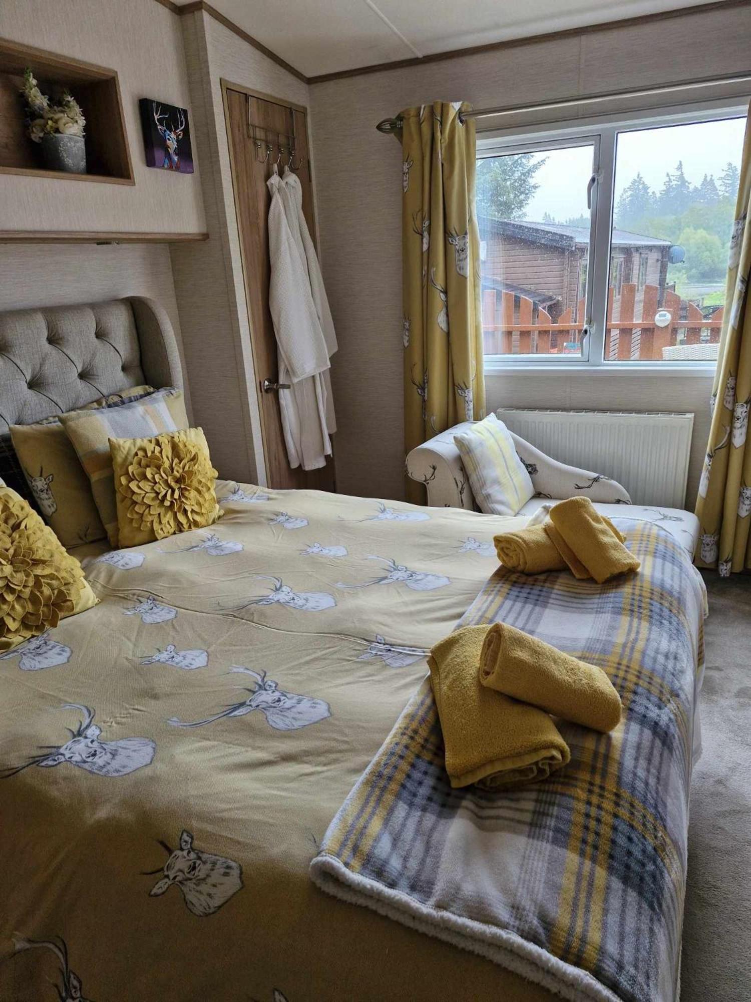 Cairn View Chalet Villa Aviemore Buitenkant foto